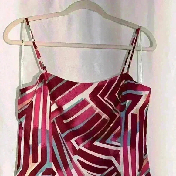 Lulus Geometric Pink/Red Dress Size Medium - Picture 3 of 8